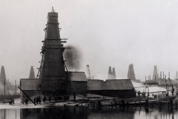 Baku Oil History and Heritage Walking Tour