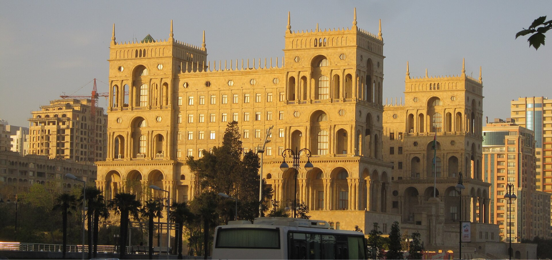 Asadlig Square