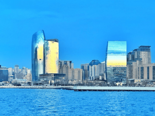 A Serendipitous Guide to Baku’s Streets & Local&nbsp;Neighbohoods